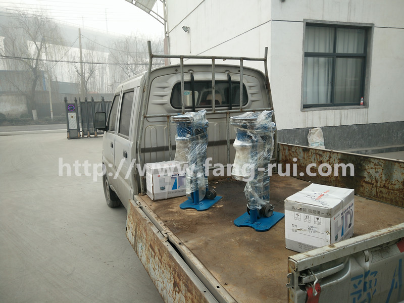 80型牛筋面機發貨現場