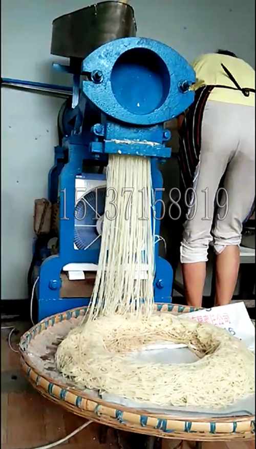 多功能小型米線機(jī) 多功能小型米線機(jī)